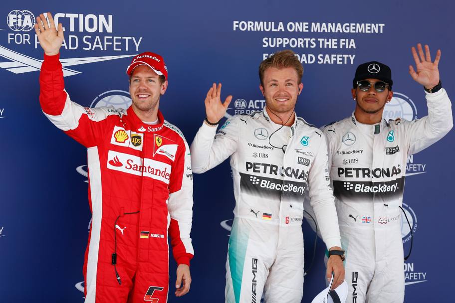 F1, Gp Spagna. La pole non cambia casa, ma cambia padrone. Per la prima volta Nico Rosberg  in testa alla griglia di partenza davanti al compagno Mercedes Lewis Hamilton, sempre davanti nei precedenti 4 GP . Per le Ferrari, Vettel  in seconda fila, con Bottas. Solo 7 Raikkonen (Getty)